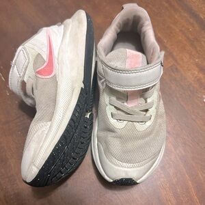 Little Girl Nike Tennis Shoes